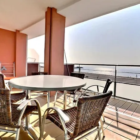 Magnifique En Front De Апартаменты Вальрас-Пляж