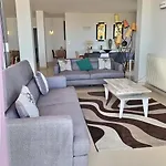 Magnifique En Front De Apartman *